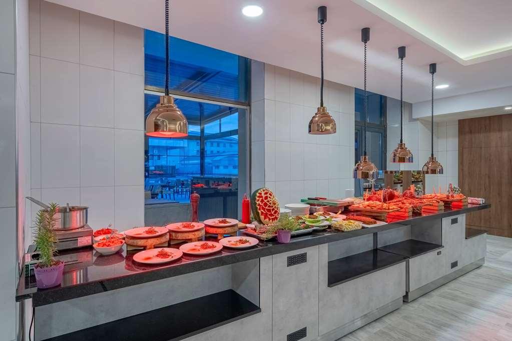 Wyndham Afyonkarahisar Hotel Erkmen Restoran foto